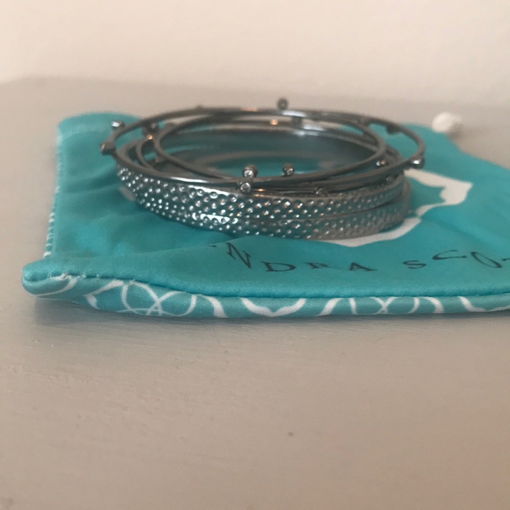 Kendra Scott Tatum bangles in gunmetal